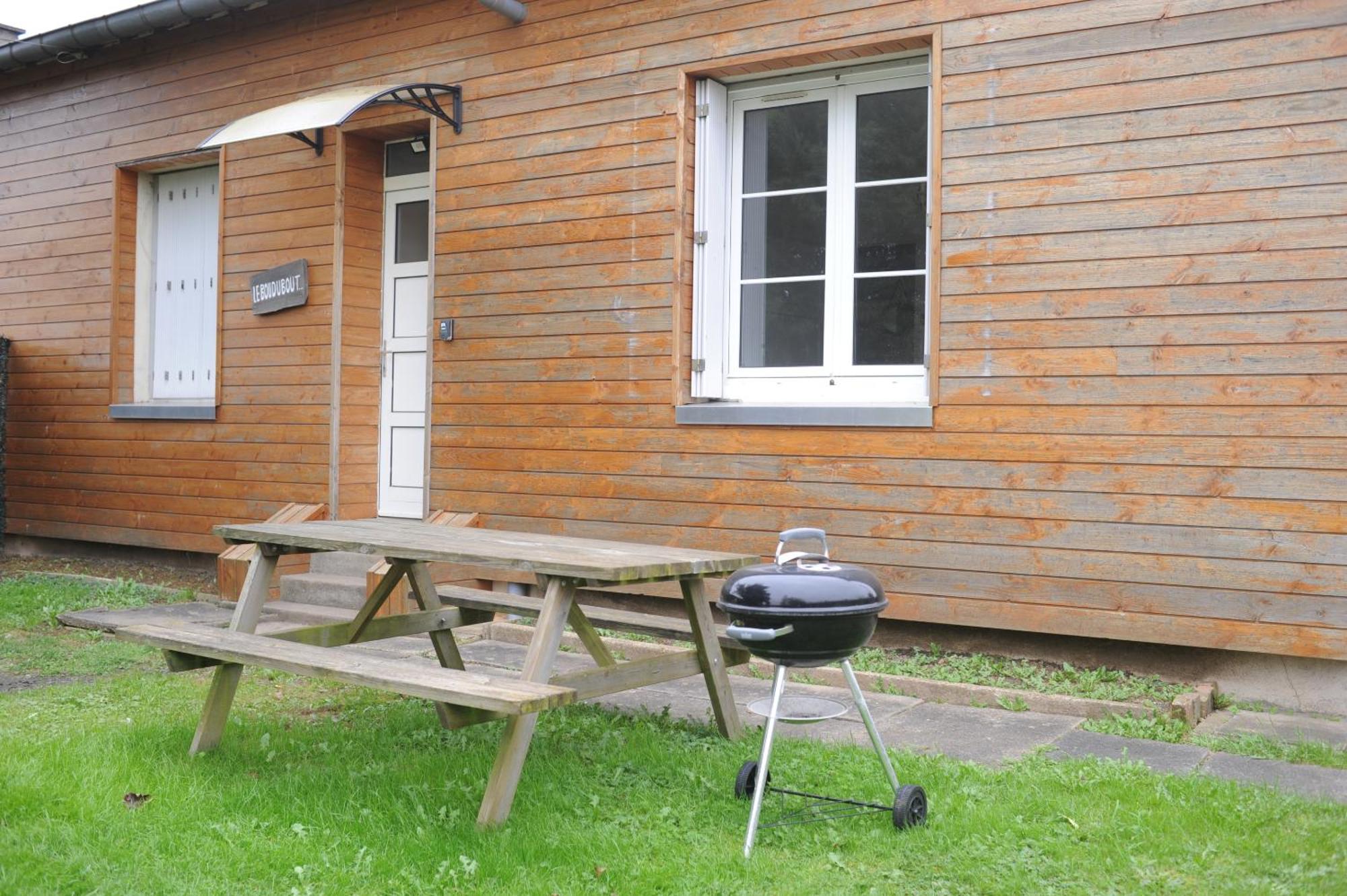 Holiday home Hebergements Le Camp D'auneau - Leboudubout